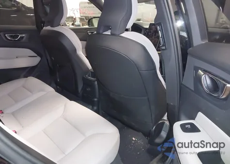 2026 Volvo Xc60 Plug-In Hybrid Plus, T8 Awd Electric/Gasoline, Dark from USA, damaged, VIN YV4H60RC0T1287401